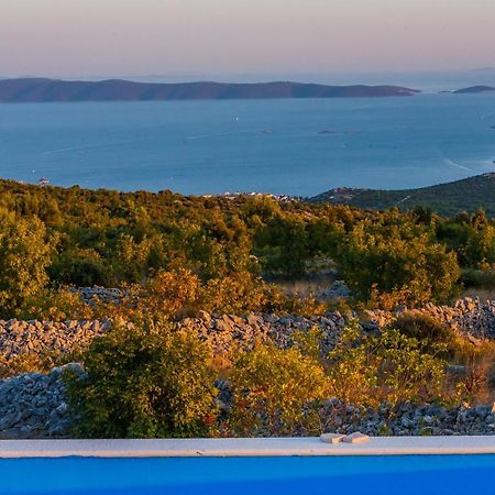 Villa Zlatno Sunce In The Hills Near Trogir Vrsine Экстерьер фото