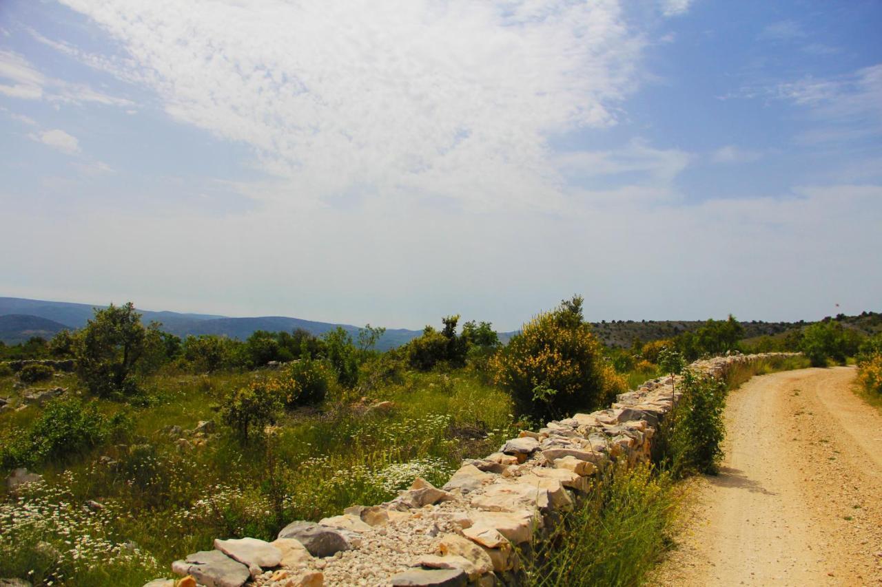 Villa Zlatno Sunce In The Hills Near Trogir Vrsine Экстерьер фото