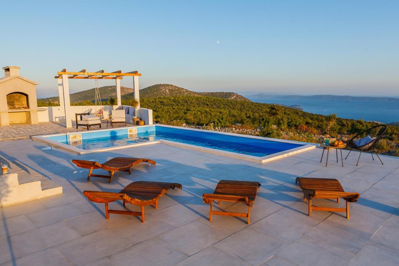 Villa Zlatno Sunce In The Hills Near Trogir Vrsine Экстерьер фото